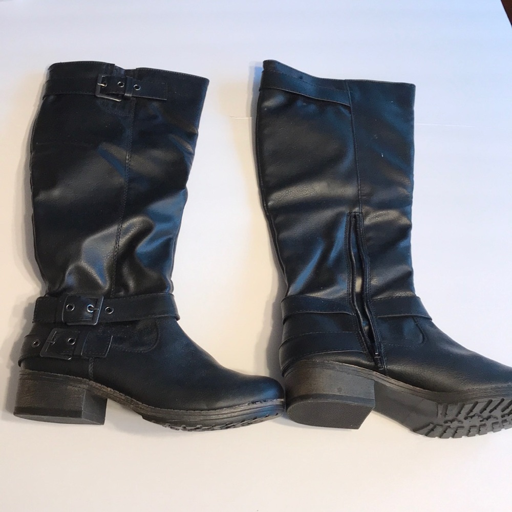 SO Ruler High black boots rider 7.5 buckle NWOT